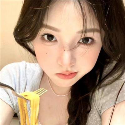 莞莞一笑很倾城